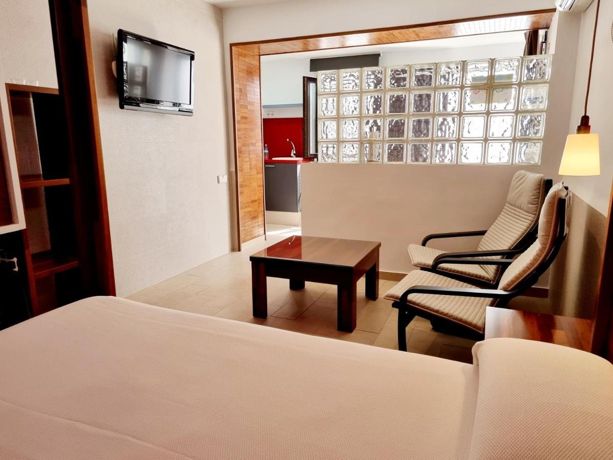 Apartamentos El Arrecife Conil De La Frontera Dış mekan fotoğraf