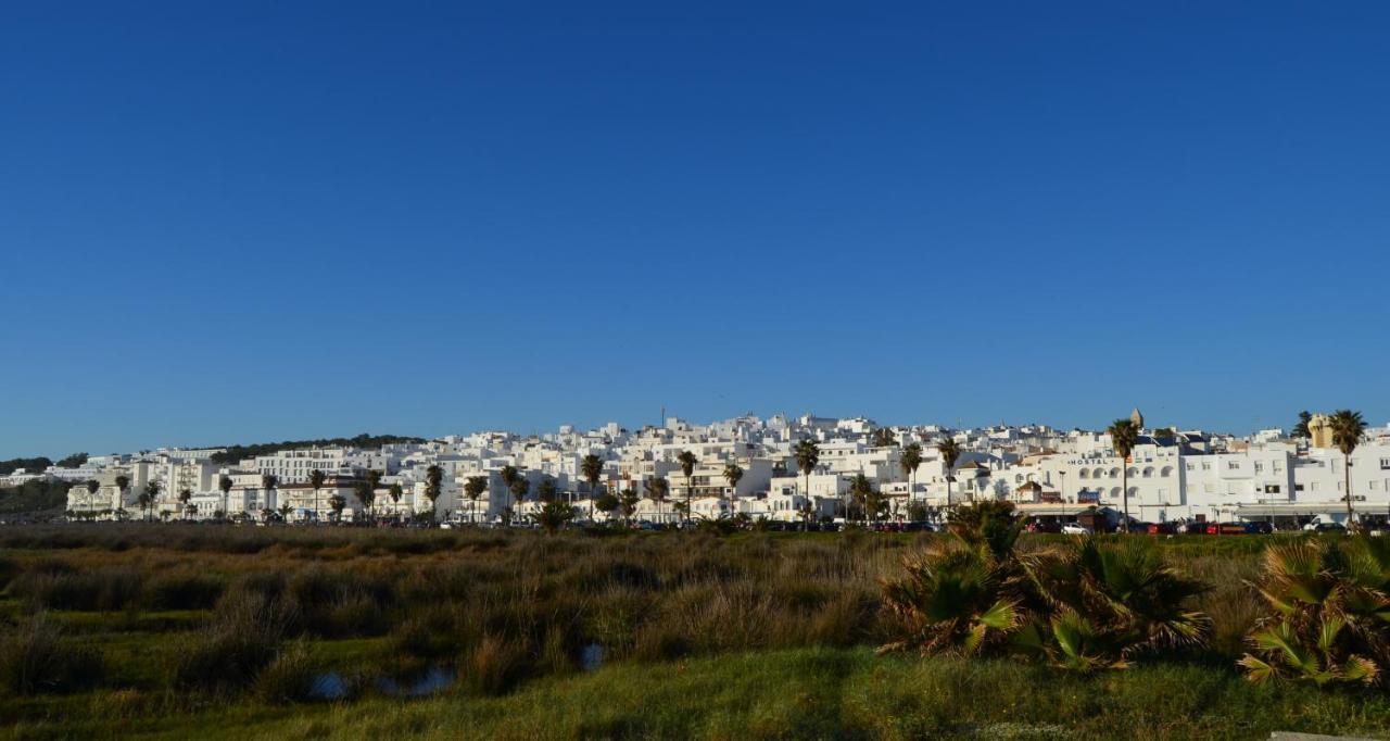 Apartamentos El Arrecife Conil De La Frontera Dış mekan fotoğraf